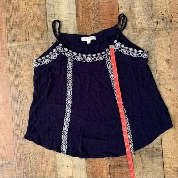 Active USA blue and white cami camisole tank top with embroidered detail - L - Picture 3 of 7